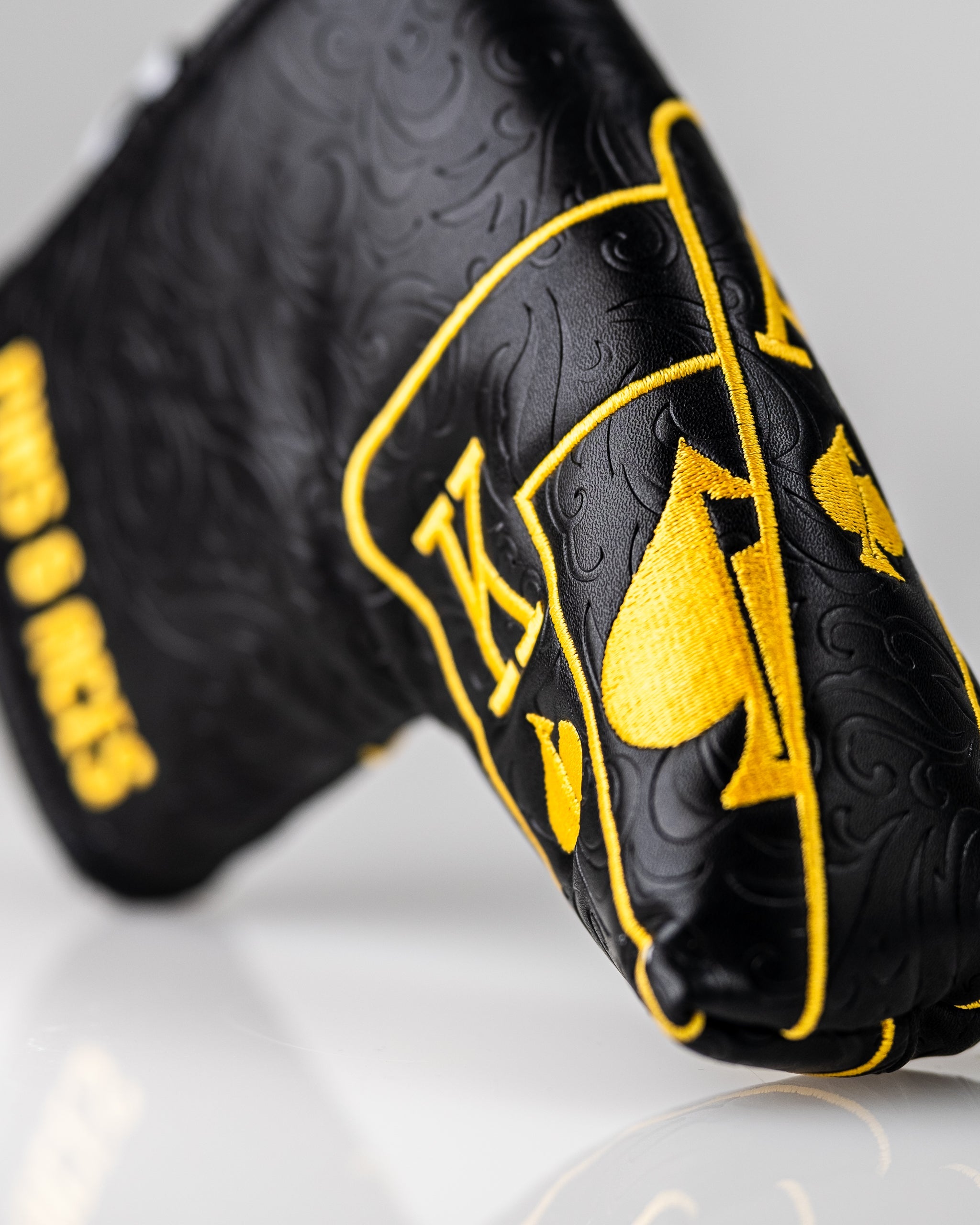 Pins And Aces Golf Ace of Spades Blade Putter Cover - Thumbnail 5