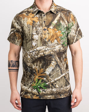 Pins and Aces Golf Realtree Edge Polo