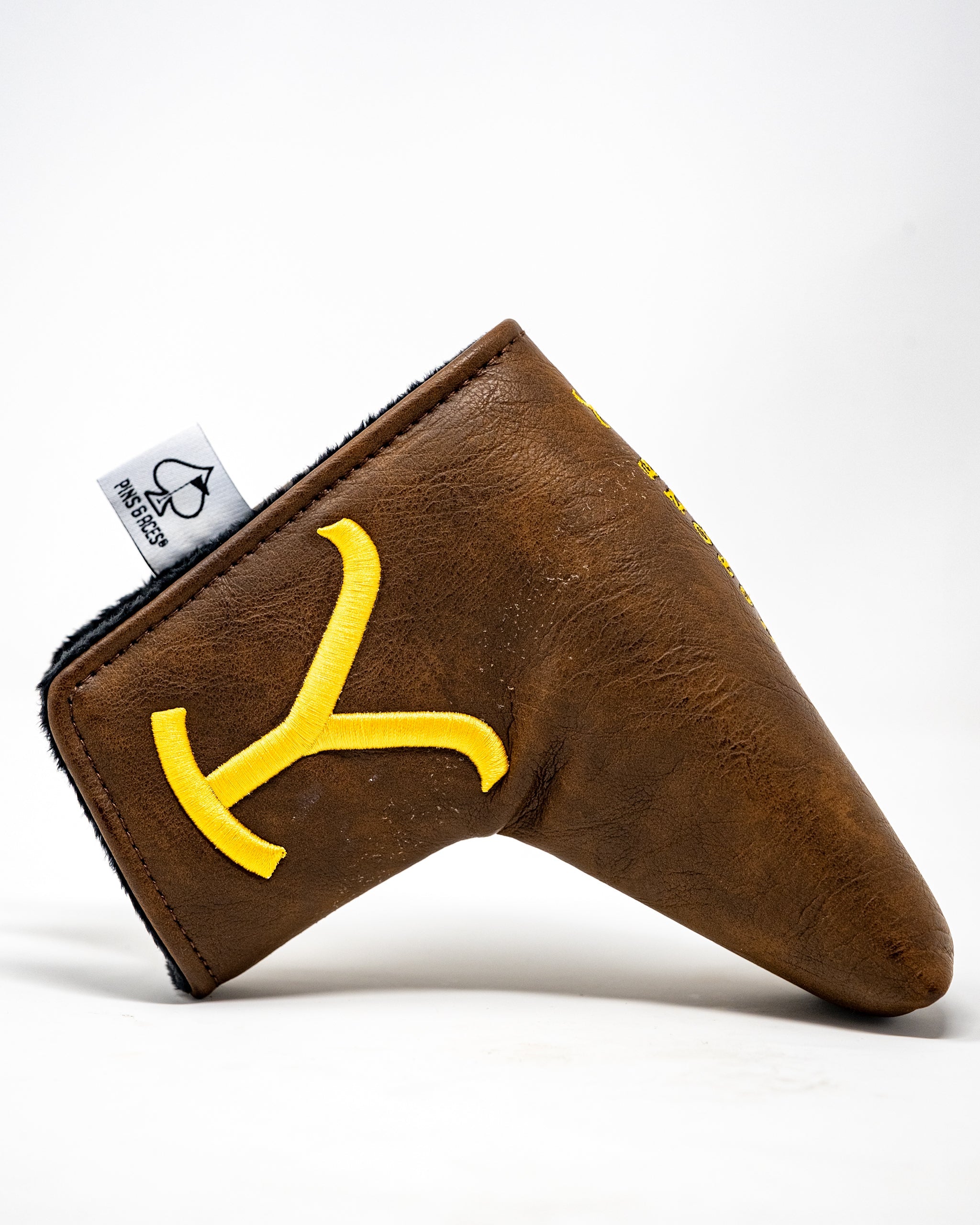 Pins and Aces Yellowstone Putter Cover - Thumbnail 5